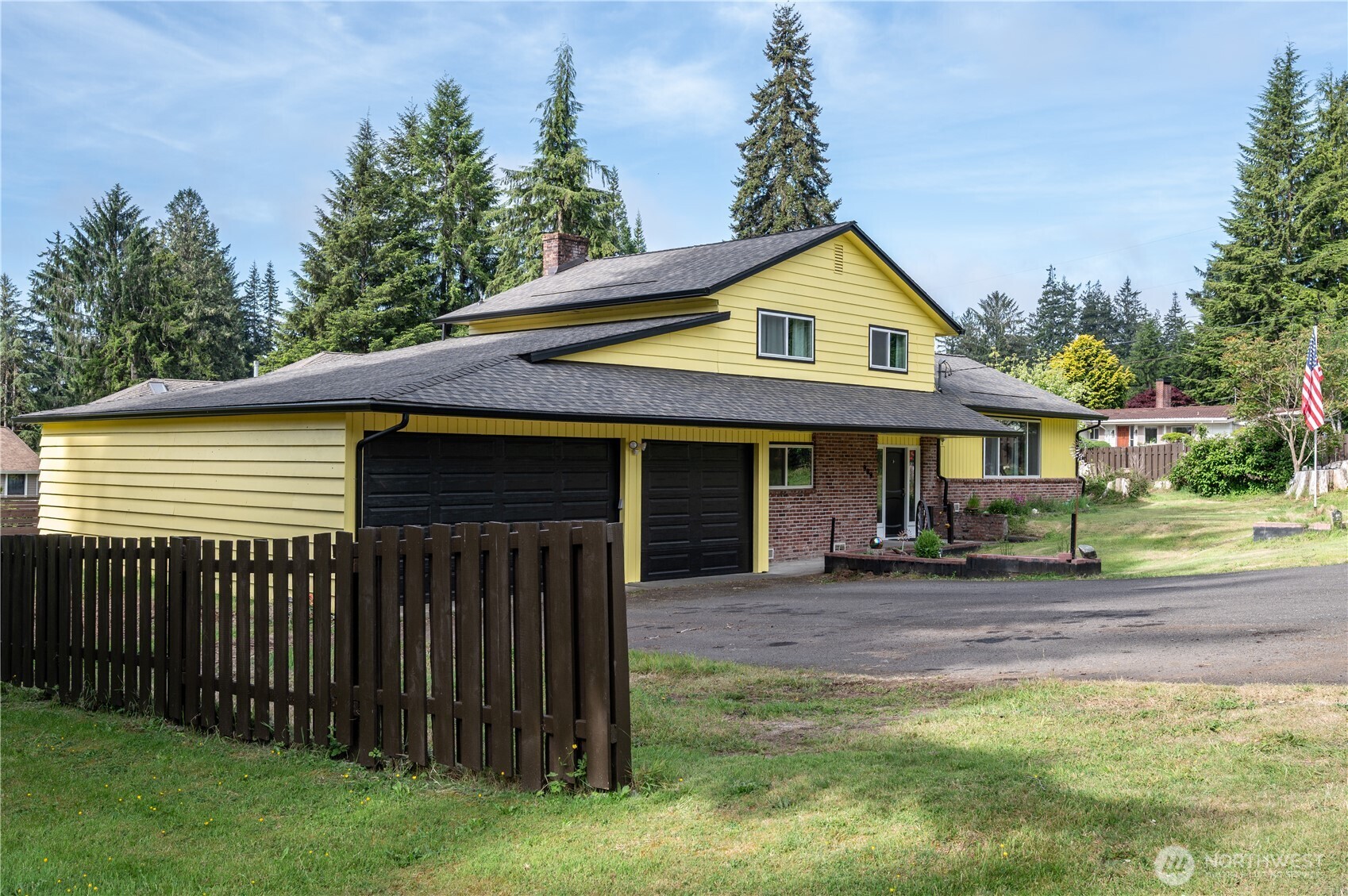 909 Fairway Lane