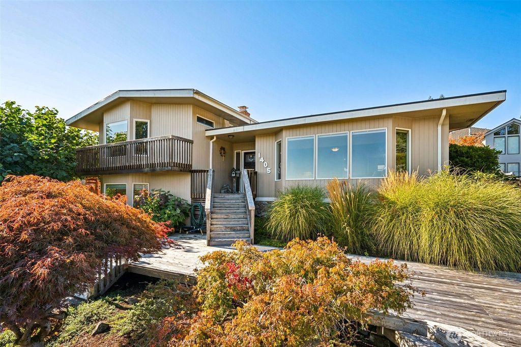 Photo of 1405 Rolling Hills Terrace NW, Olympia, WA 98502 (MLS # 2478501)