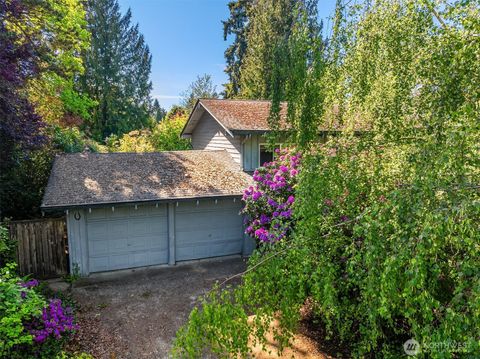 Photo of 1011 143rd Avenue SE, Bellevue, WA 98007 (MLS # 2539369)