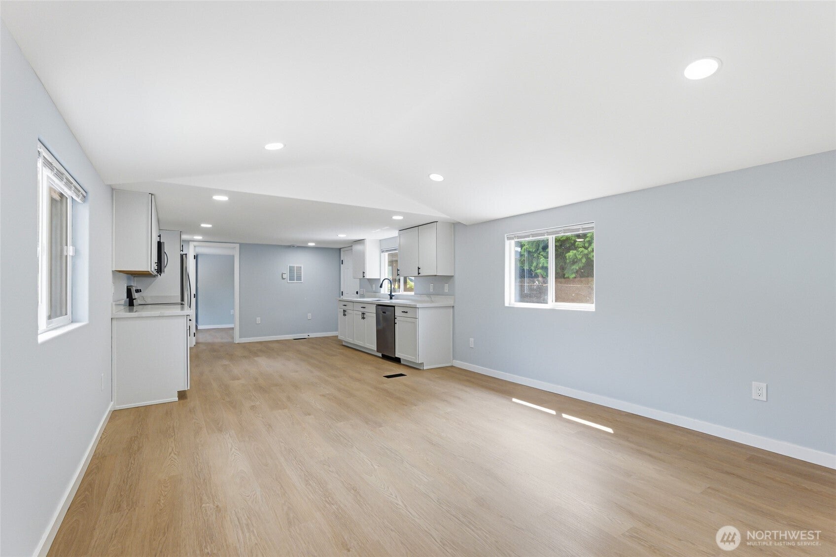 15722 52nd Street E 11
