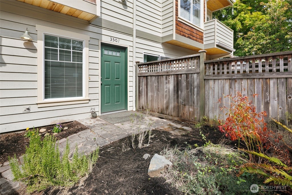 Photo of 350 B NW 76th Street, Seattle, WA 98117 (MLS # 2579668)