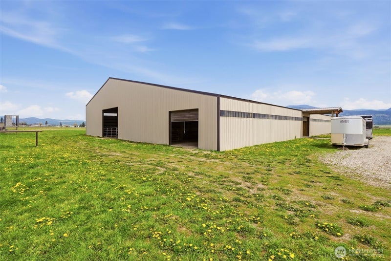 2536 , 2536 B & 25XX Heine Rd