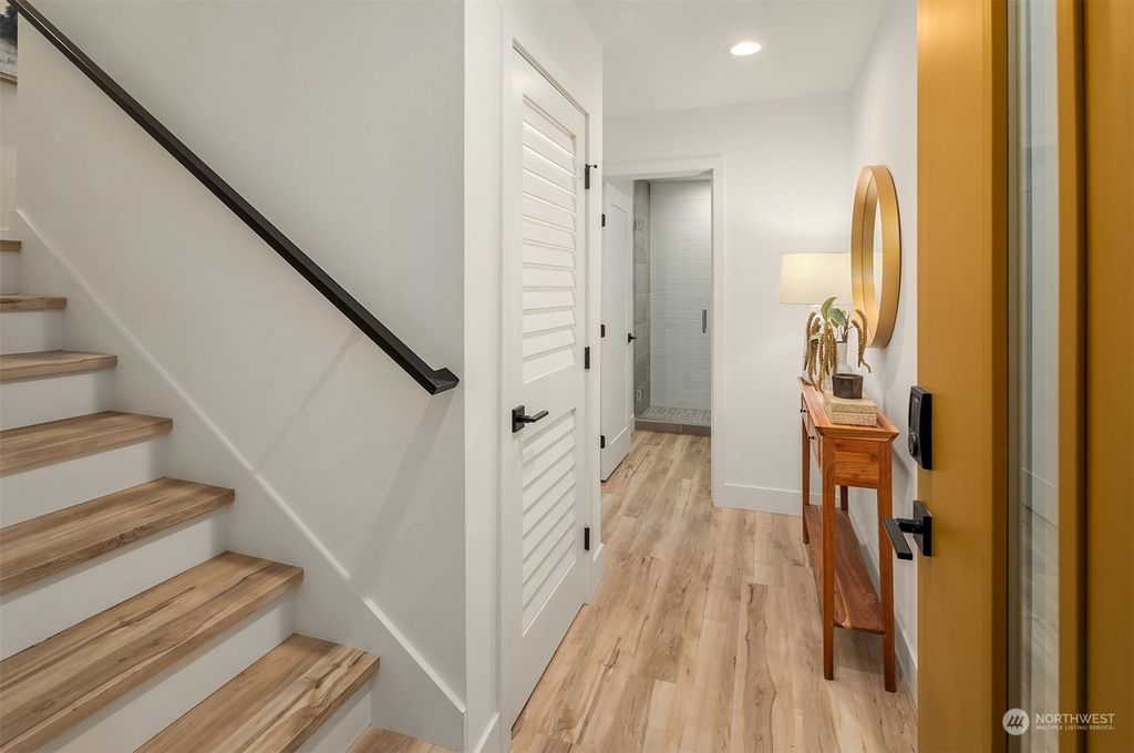 Photo of 2113 6th Avenue W #B, Seattle, WA 98119 (MLS # 2311646)