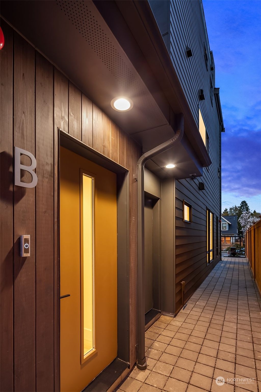 Photo of 2113 6th Avenue W #B, Seattle, WA 98119 (MLS # 2311646)