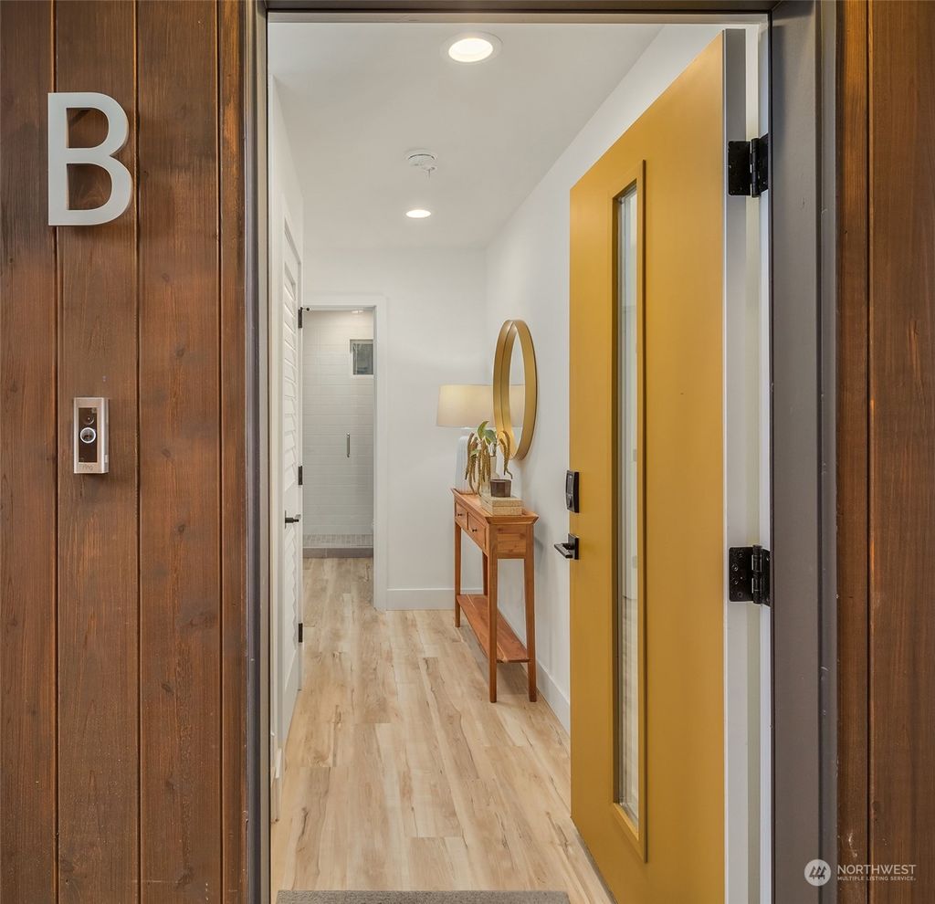 Photo of 2113 6th Avenue W #B, Seattle, WA 98119 (MLS # 2311646)