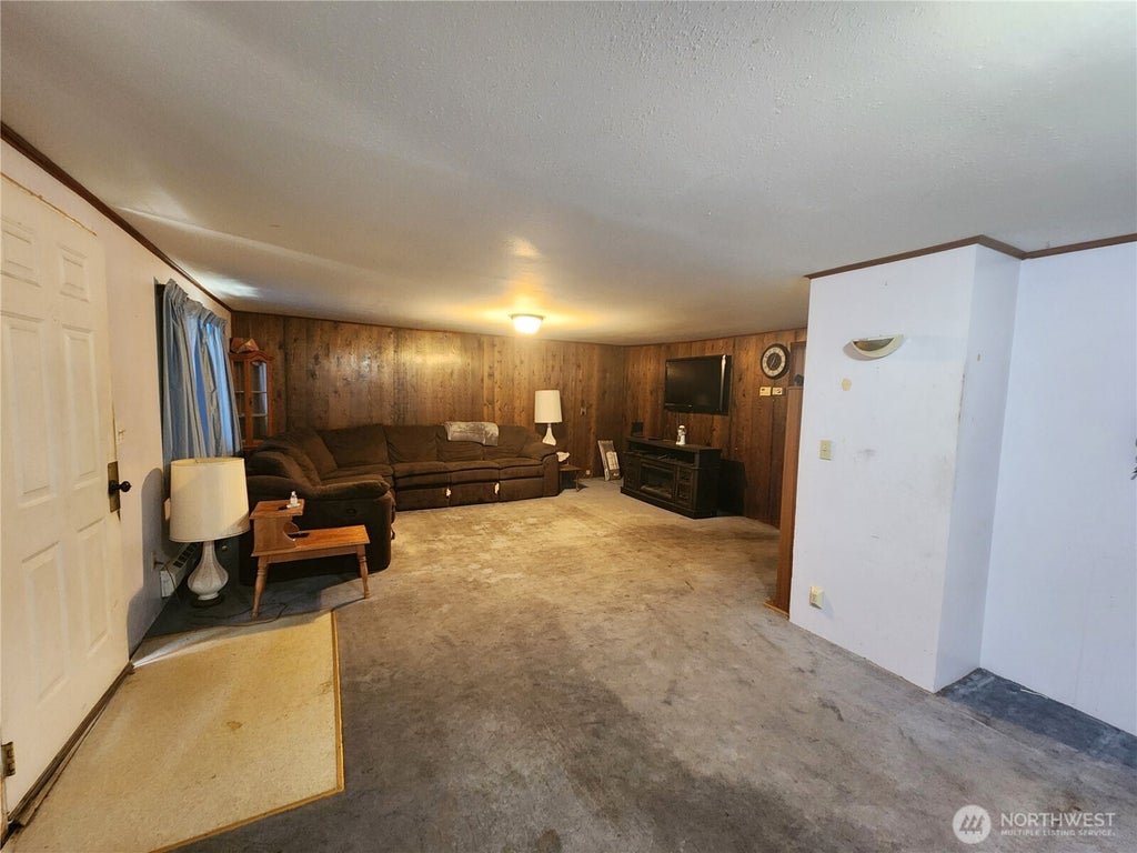 Photo of 656 S Madison Street, Republic, WA 99166 (MLS # 2588396)