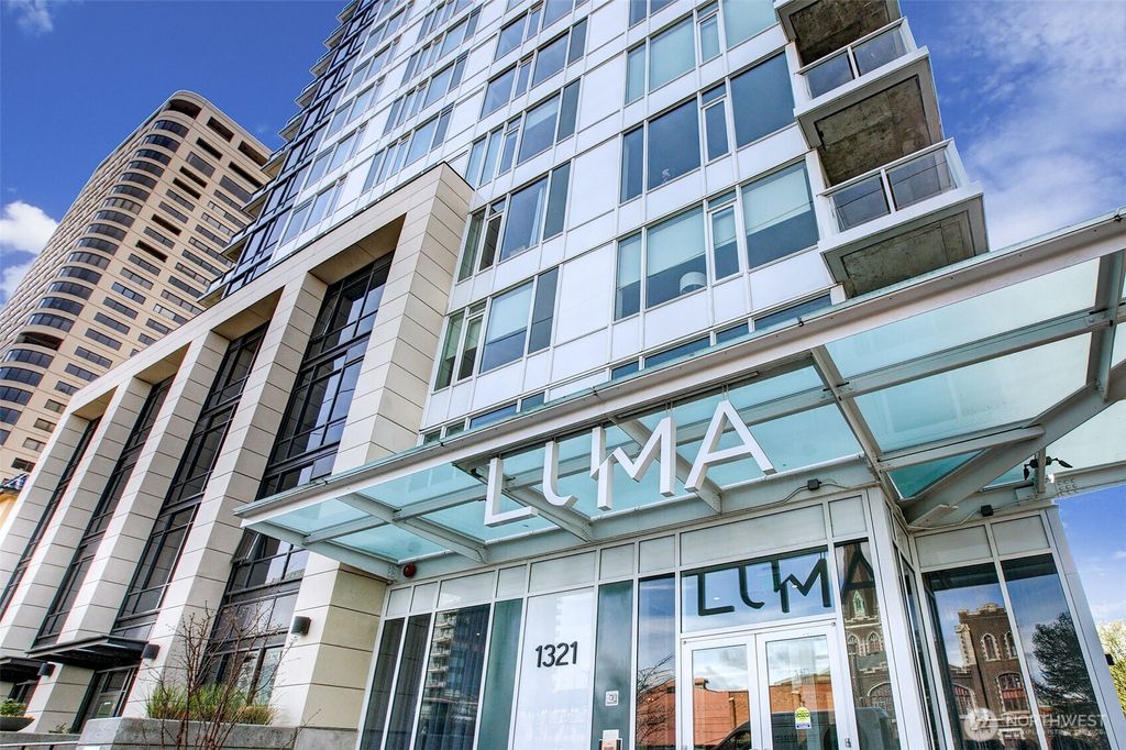 Photo of 1321 Seneca Street #206, Seattle, WA 98101 (MLS # 2504911)