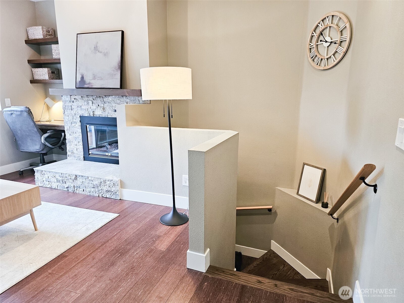 2272 Newport Way NW 1-4