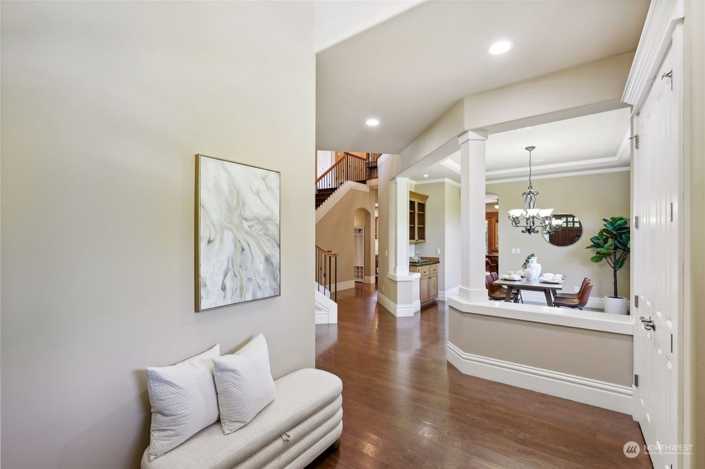 Photo of 581 Timber Creek Drive NW, Issaquah, WA 98027 (MLS # 2252720)