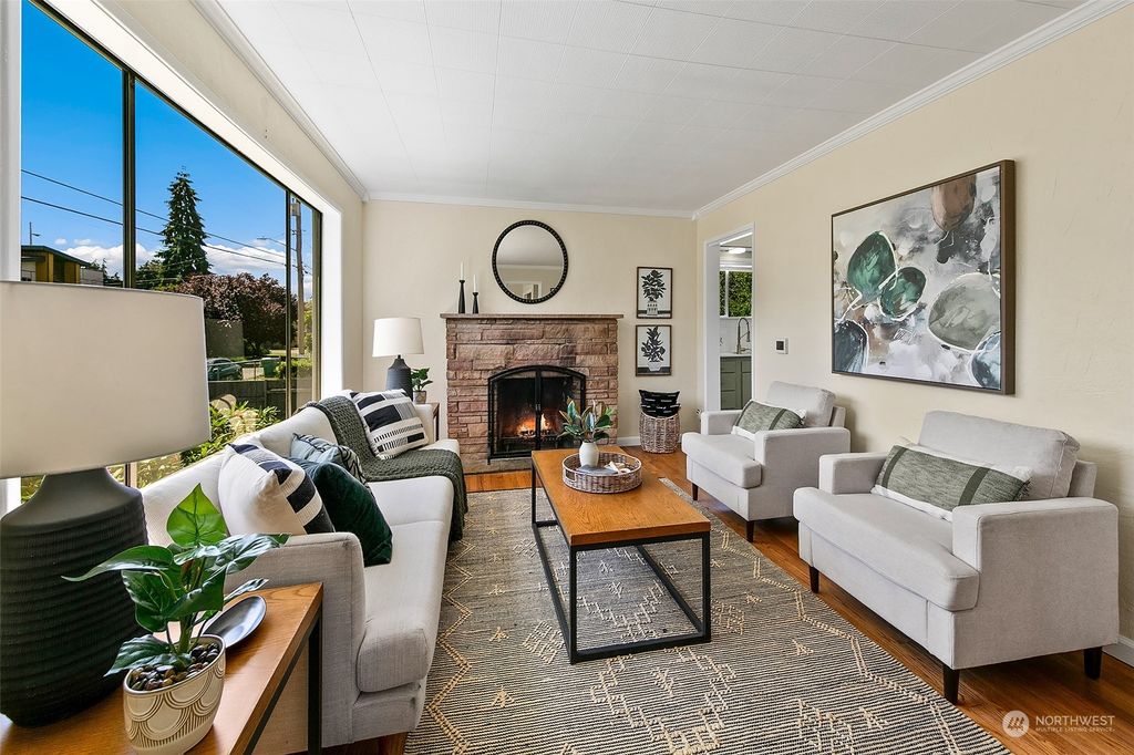 Photo of 720 N 91st Street, Seattle, WA 98103 (MLS # 2251465)