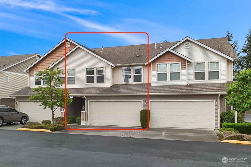 Photo of 15405 35th Avenue W #M19, Lynnwood, WA 98087 (MLS # 2238846)