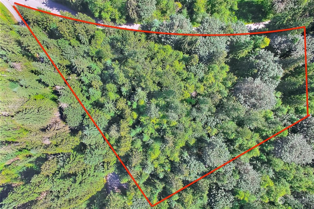 Photo of 77 xx menzel lake RD, Granite Falls, WA 98252 (MLS # 2145243)