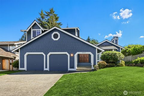 Photo of 15917 SE Fairwood Boulevard, Renton, WA 98058 (MLS # 2541824)
