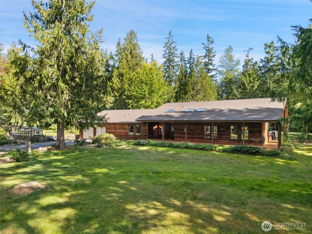 Photo of 25 Lostwood Lane, Sequim, WA 98382 (MLS # 2552997)