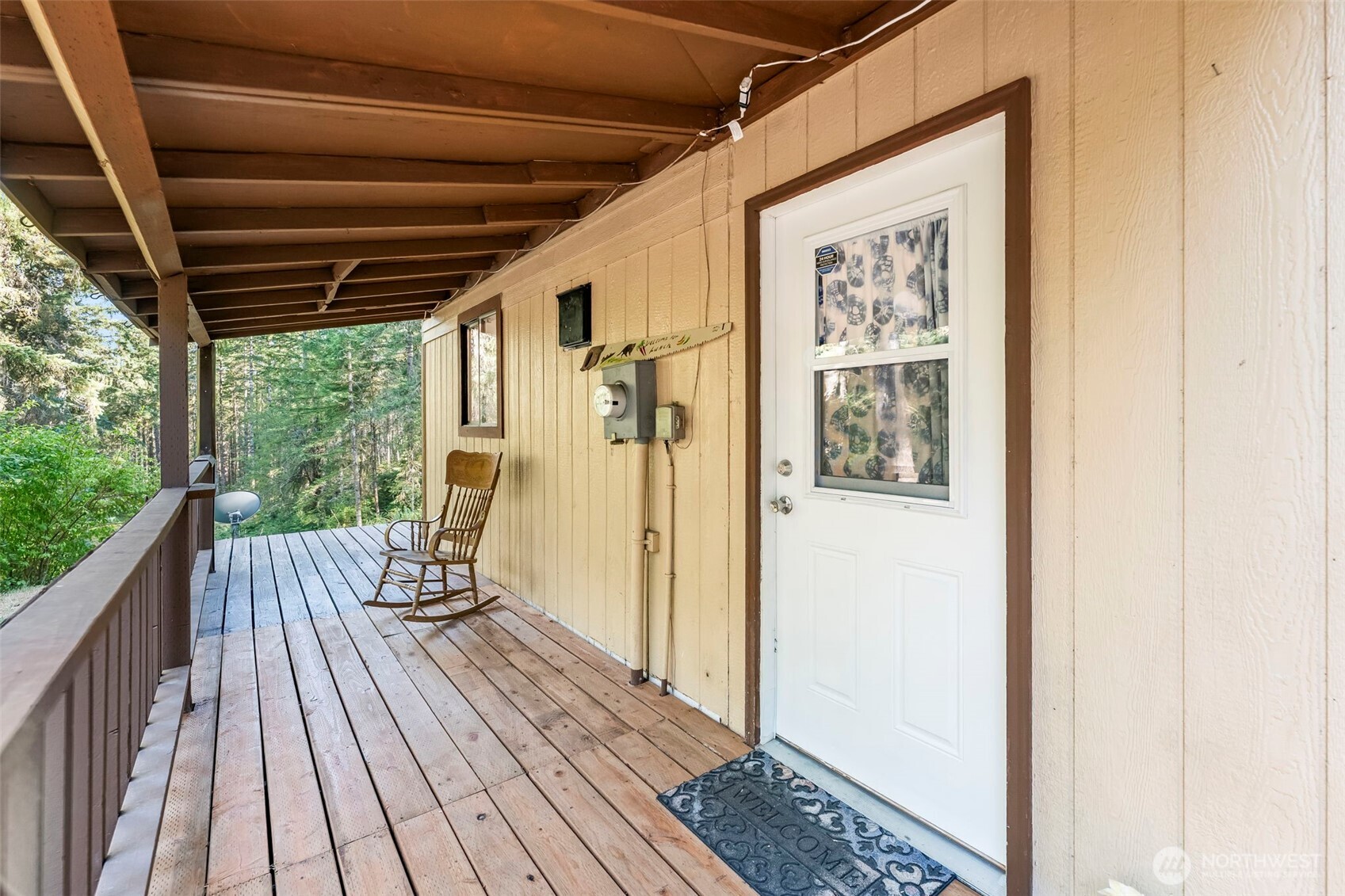 150 NE Smithy Forge Lane