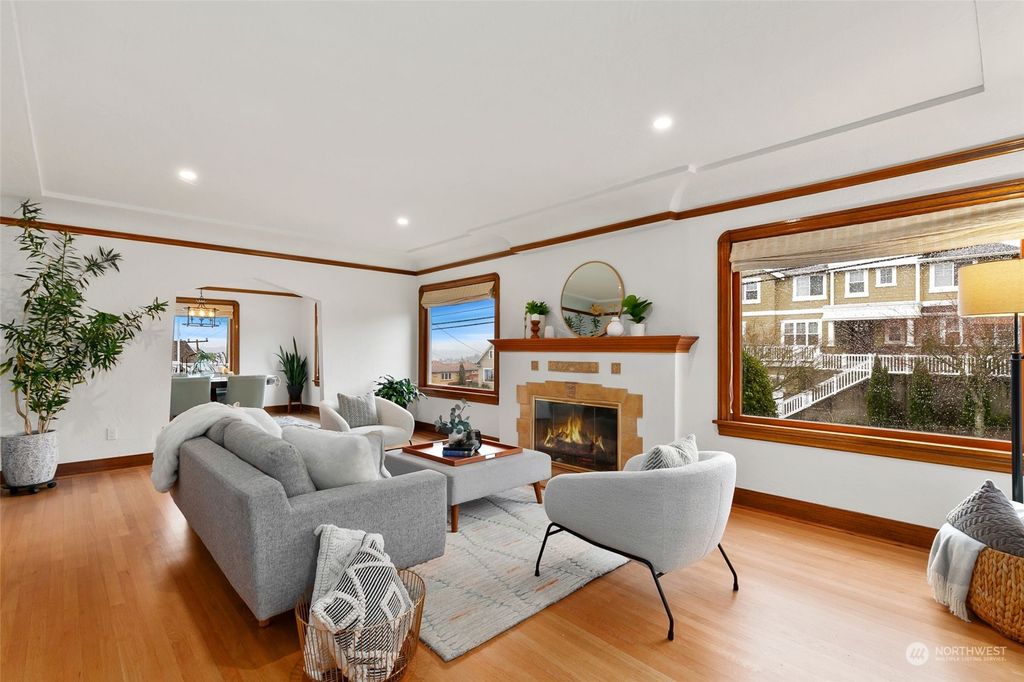 Photo of 2676 37th Avenue SW, Seattle, WA 98116 (MLS # 2201713)