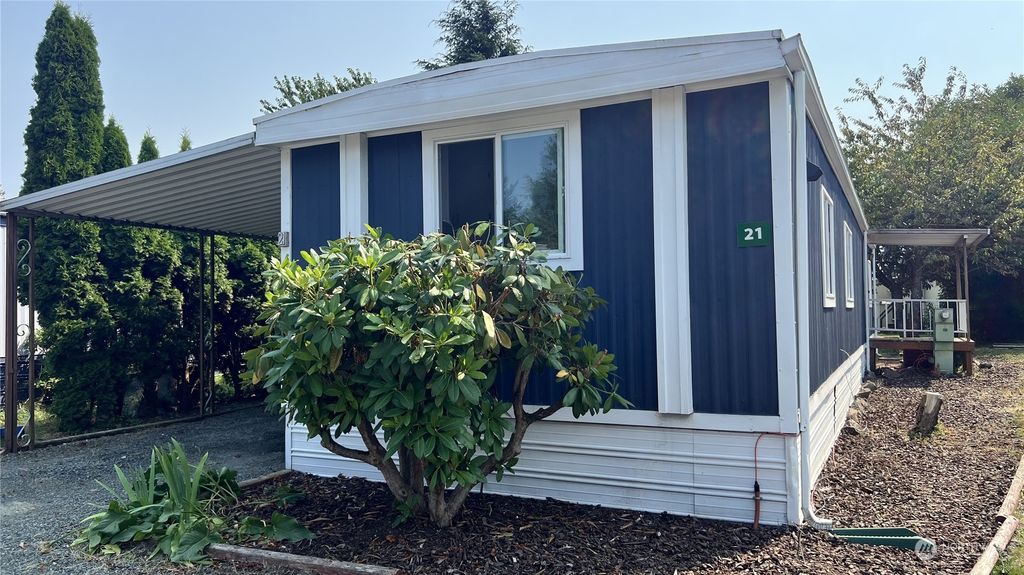 Photo of 3715 152nd Street NE #21, Marysville, WA 98271 (MLS # 2287740)