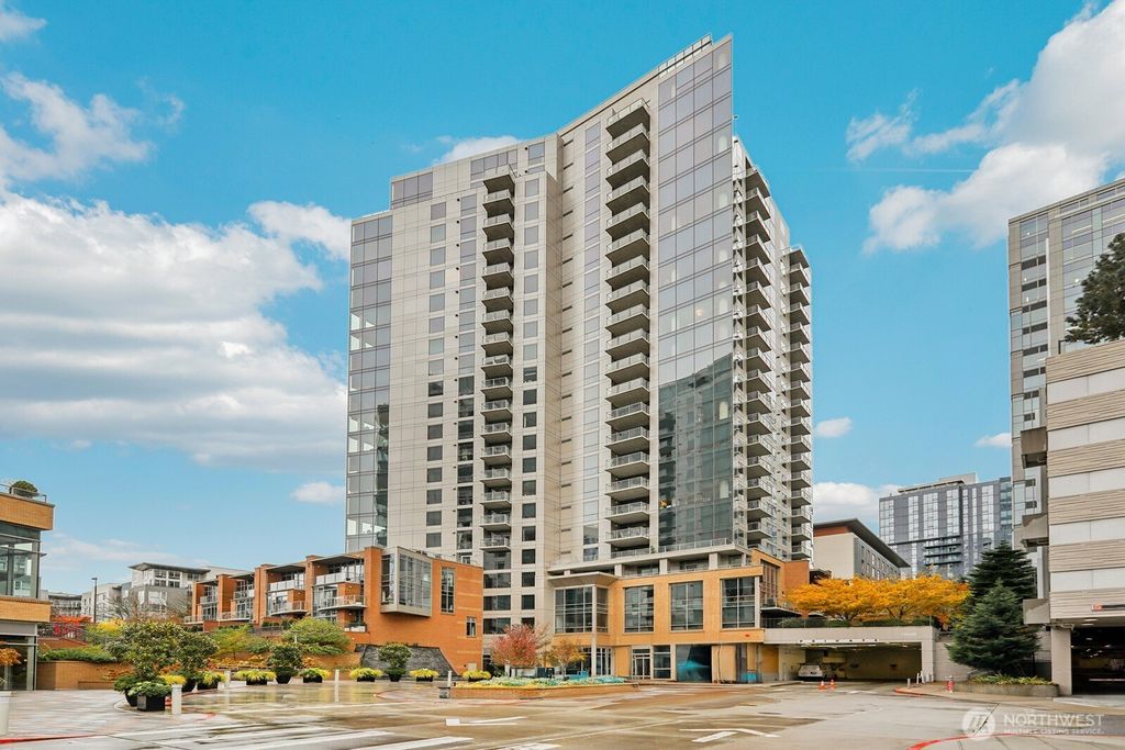 Photo of 10650 NE 9th Place #521, Bellevue, WA 98004 (MLS # 2434568)