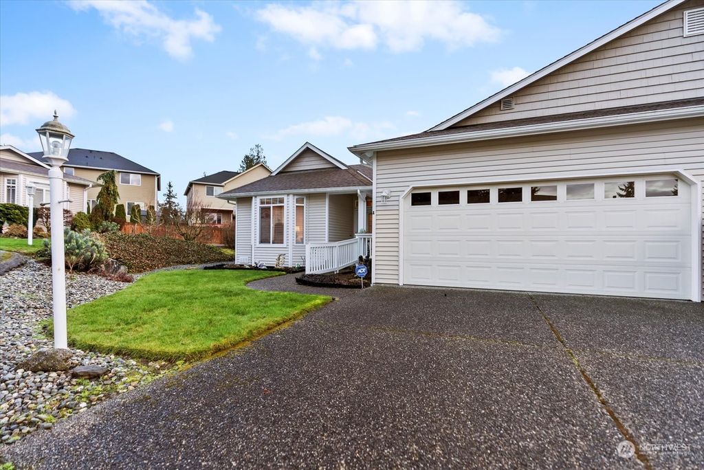 Photo of 13619 Beverly Park Road #2-A, Lynnwood, WA 98087 (MLS # 2202664)