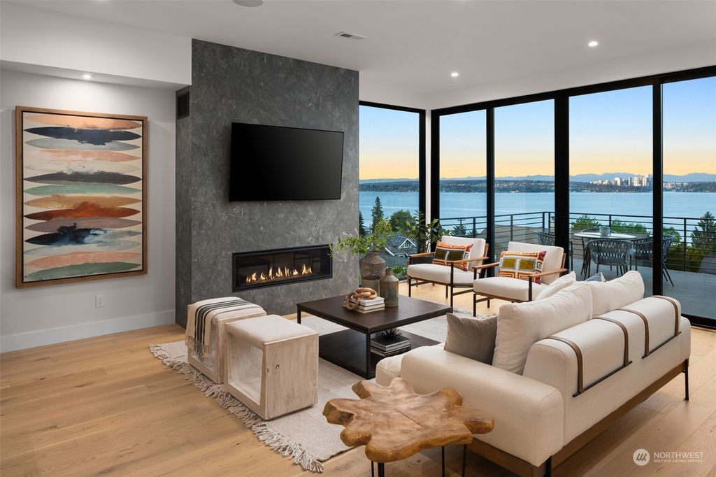 Photo of 916 32nd Avenue S, Seattle, WA 98144 (MLS # 2245265)