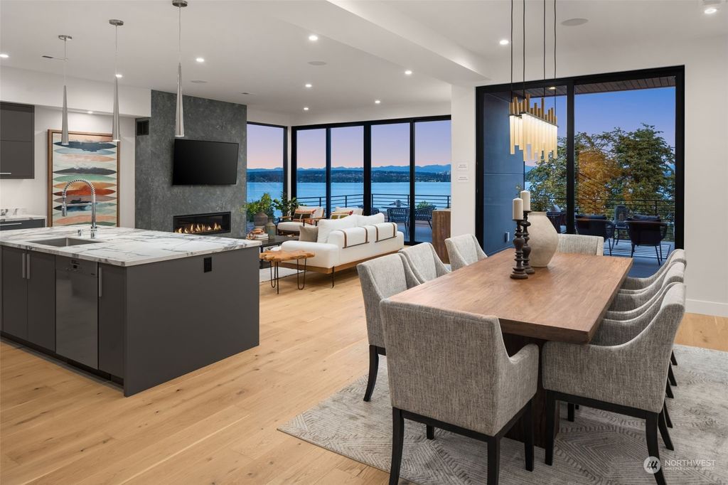 Photo of 916 32nd Avenue S, Seattle, WA 98144 (MLS # 2245265)