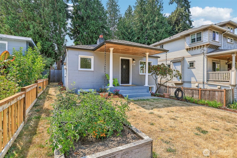 1025 NE 103rd Street