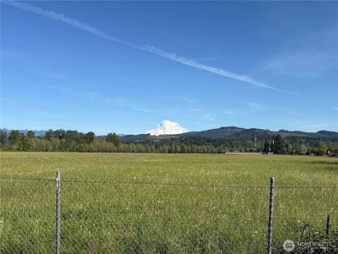 836 Harman Way S 8 Orting WA 98360