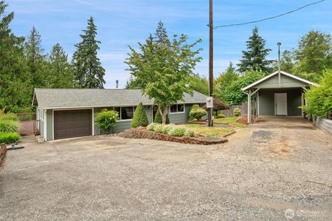 Photo of 1190 E Daniels Road, Shelton, WA 98584 (MLS # 2550008)