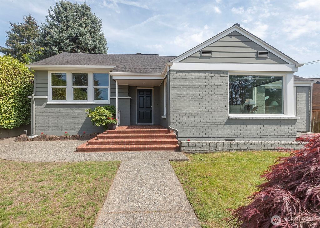 Photo of 12514 2nd Avenue NW, Seattle, WA 98177 (MLS # 2513932)