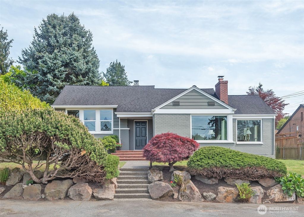 Photo of 12514 2nd Avenue NW, Seattle, WA 98177 (MLS # 2513932)