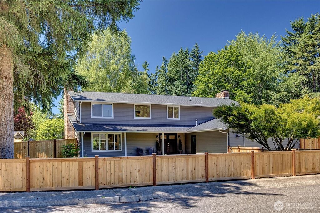 Photo of 14137 150th Place SE, Renton, WA 98059 (MLS # 2396340)