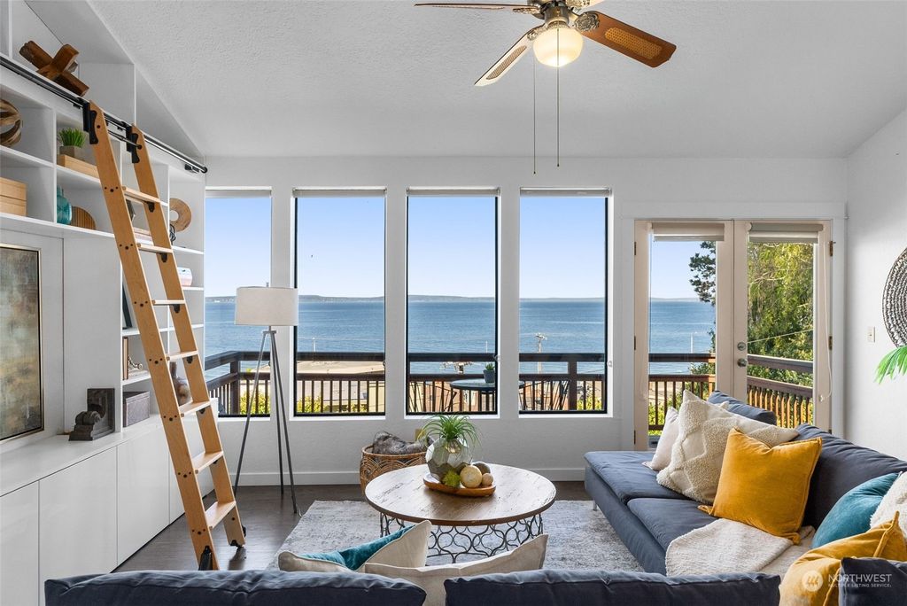 Photo of 2364 Hobart Avenue SW, Seattle, WA 98116 (MLS # 2209129)