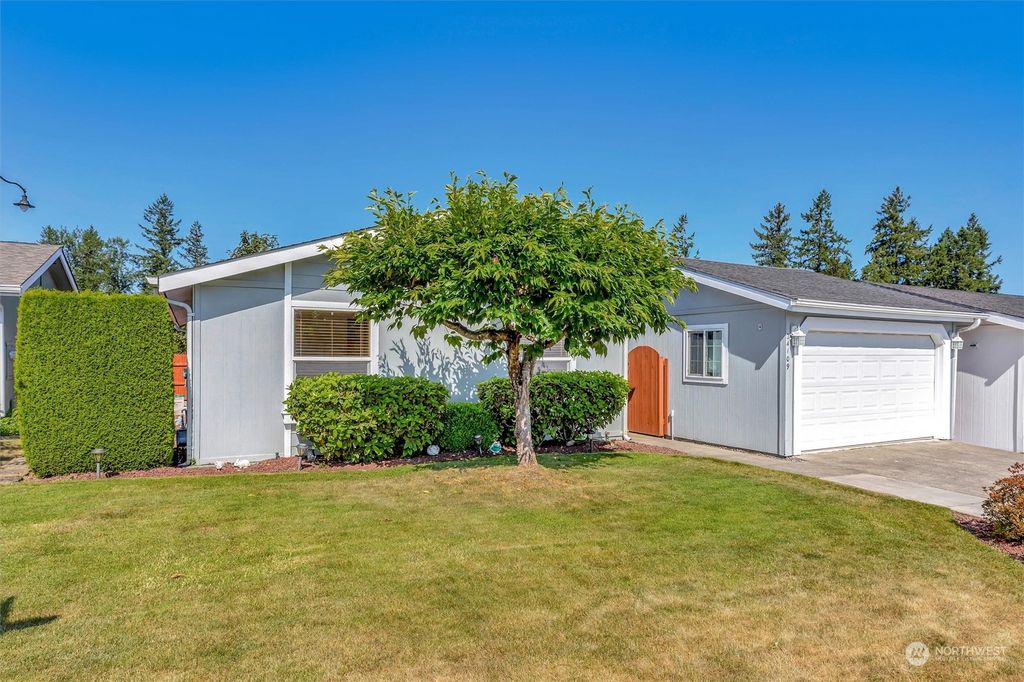 Photo of 24109 220th Place SE, Maple Valley, WA 98038 (MLS # 2078092)