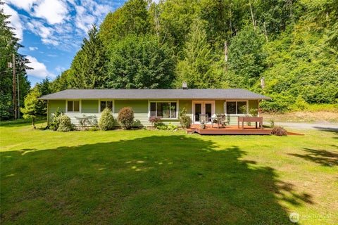 Photo of 1784 State Route 9, Sedro Woolley, WA 98284 (MLS # 2554952)
