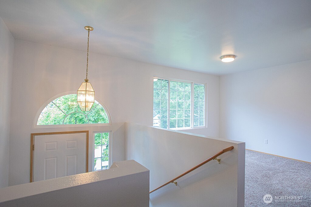 4925 NW Discovery Ridge Court