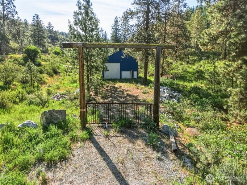25 Yarrow Place