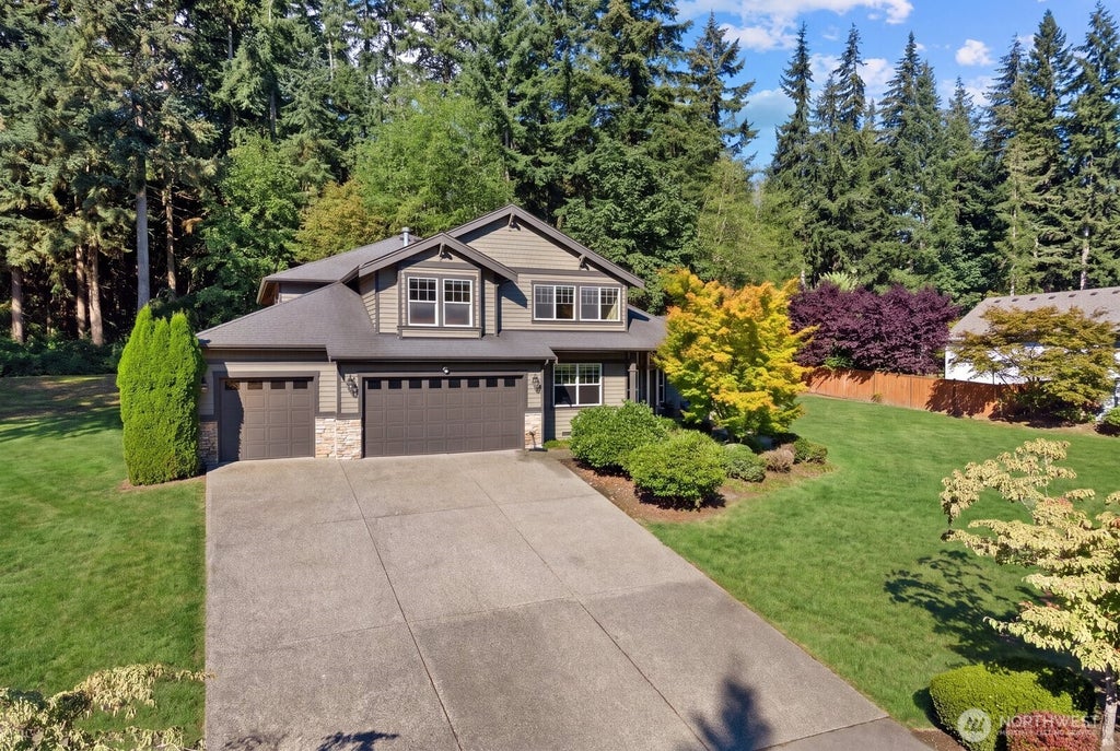 Photo of 12620 3rd Avenue NE, Marysville, WA 98271 (MLS # 2580016)