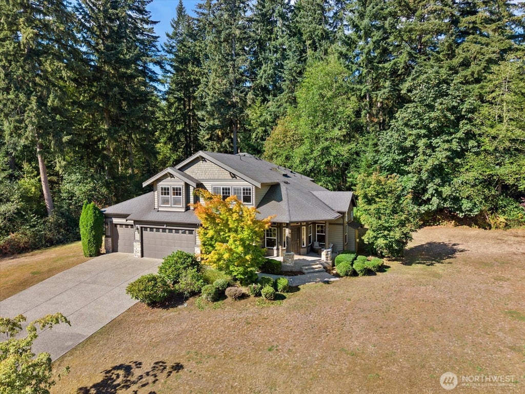 Photo of 12620 3rd Avenue NE, Marysville, WA 98271 (MLS # 2580016)