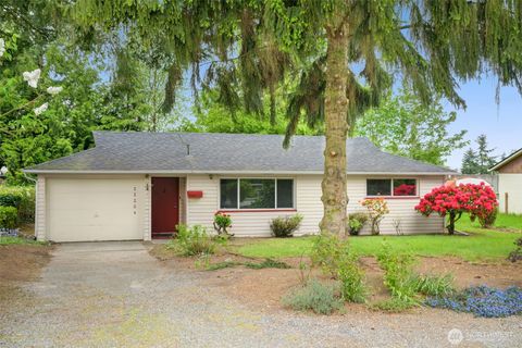 22204 60th Avenue W Mountlake Terrace WA 98043