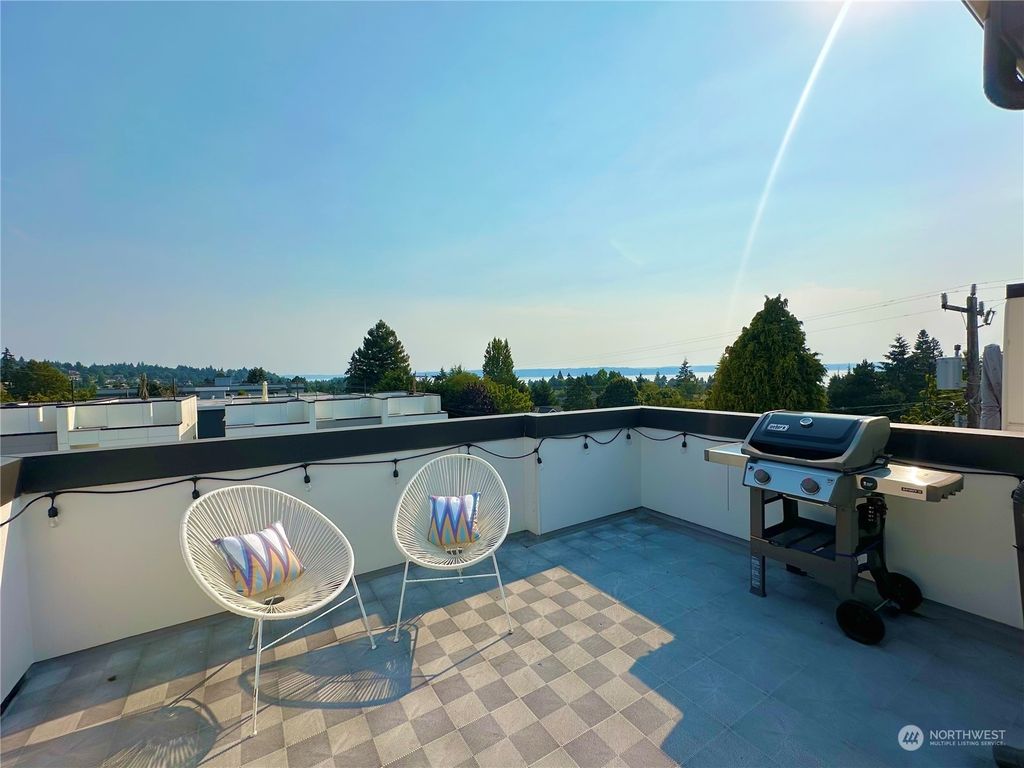 Photo of 5433 California Avenue SW #C, Seattle, WA 98136 (MLS # 2293775)