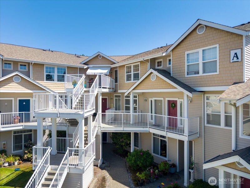 5400 Harbour Pointe Blvd A204
