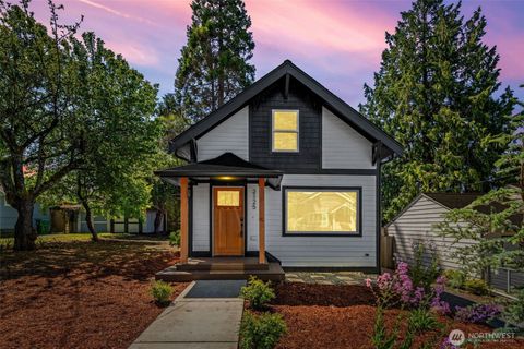 Photo of 2125 N 90th Street, Seattle, WA 98103 (MLS # 2378766)
