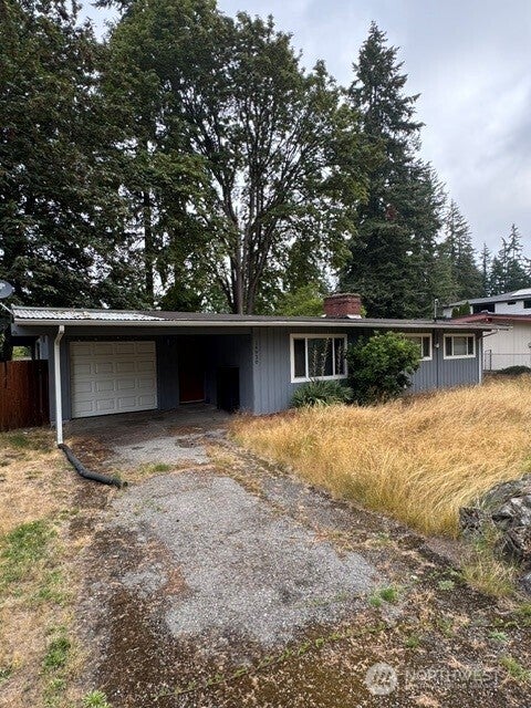 Photo of 14930 Se 43rd Street, Bellevue, WA 98006 (MLS # 2581598)