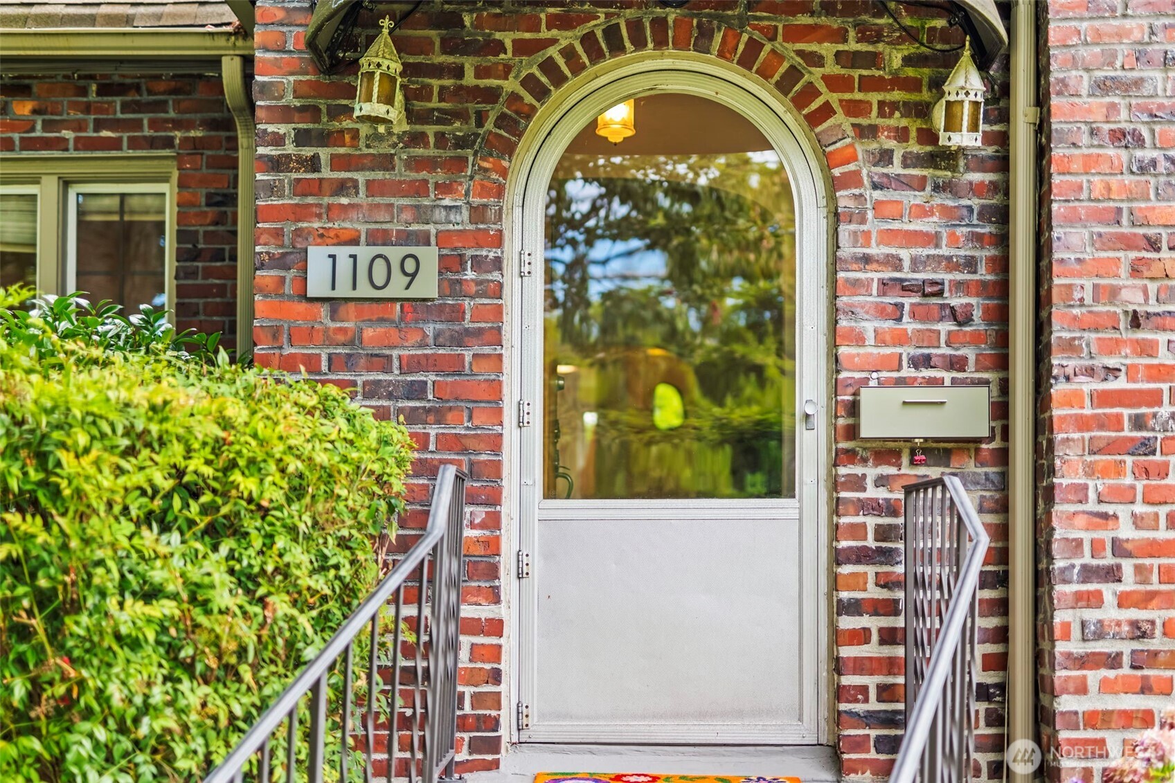 1109 N Cedar Street