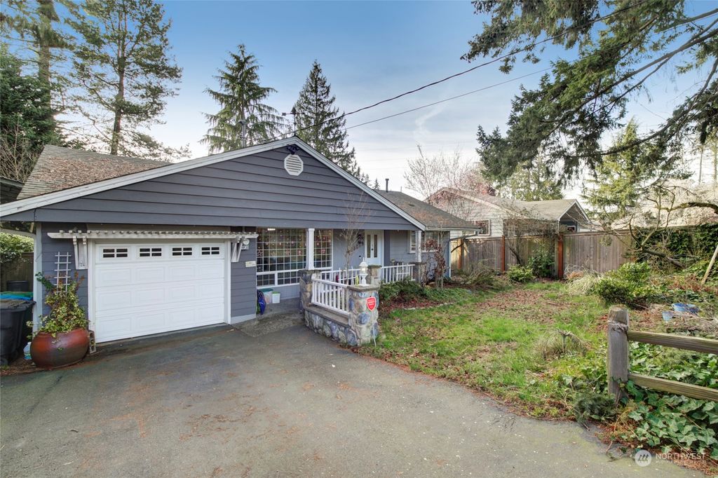 Photo of 18069 7th Avenue NE, Shoreline, WA 98155 (MLS # 2054626)