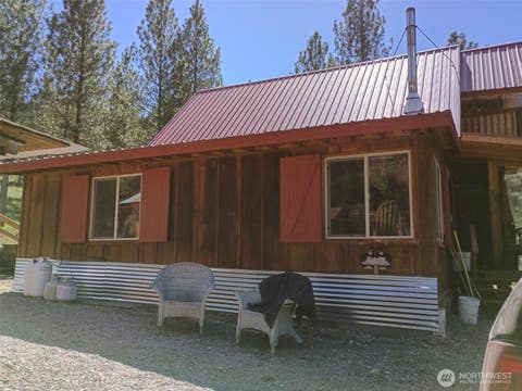 Photo of 12 Caribou Road, Tonasket, WA 98855 (MLS # 2433186)