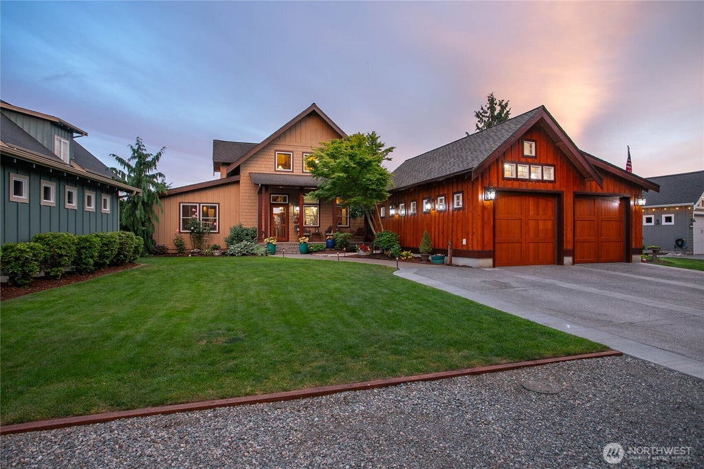 Photo of 213 Rosemary Way, Lynden, WA 98264 (MLS # 2533154)