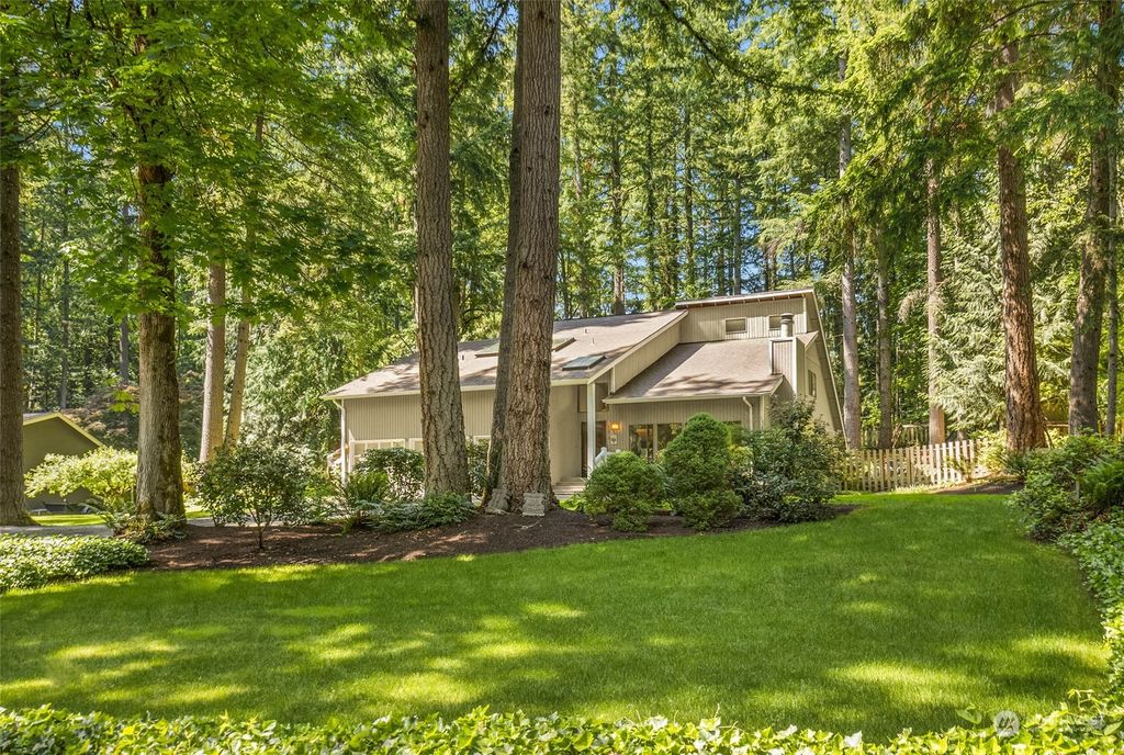 Photo of 22916 NE 51st Street, Redmond, WA 98053 (MLS # 2078171)