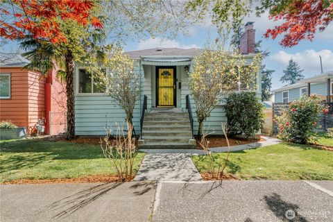 MLS: 2360558
