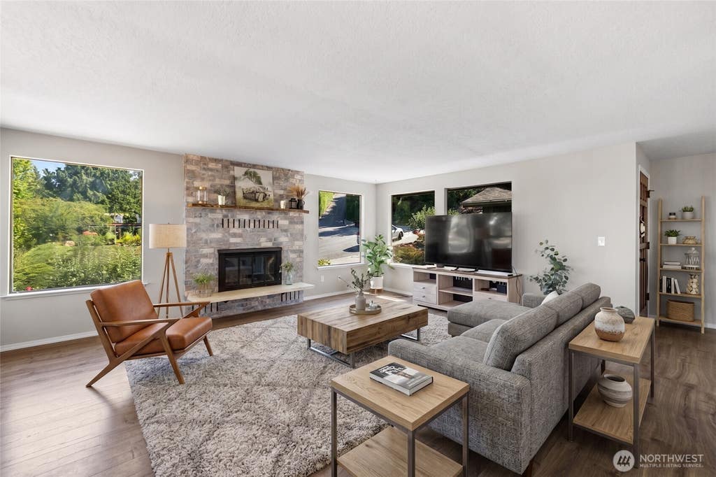 Photo of 4012 Pueblo Heights, Mount Vernon, WA 98273 (MLS # 2572509)